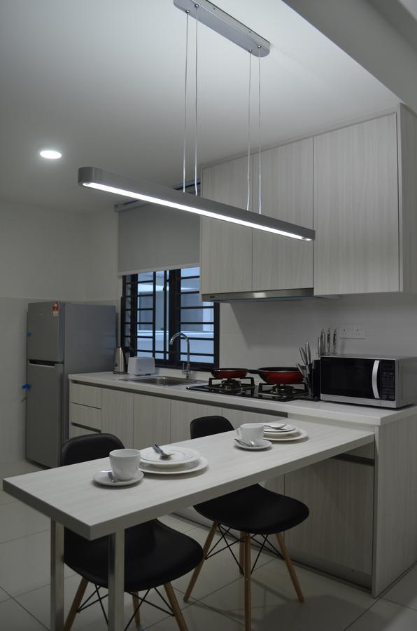 1 Tebrau Suites By Subhome Johor Bahru Esterno foto