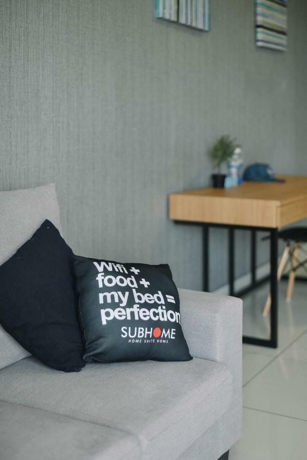 1 Tebrau Suites By Subhome Johor Bahru Esterno foto